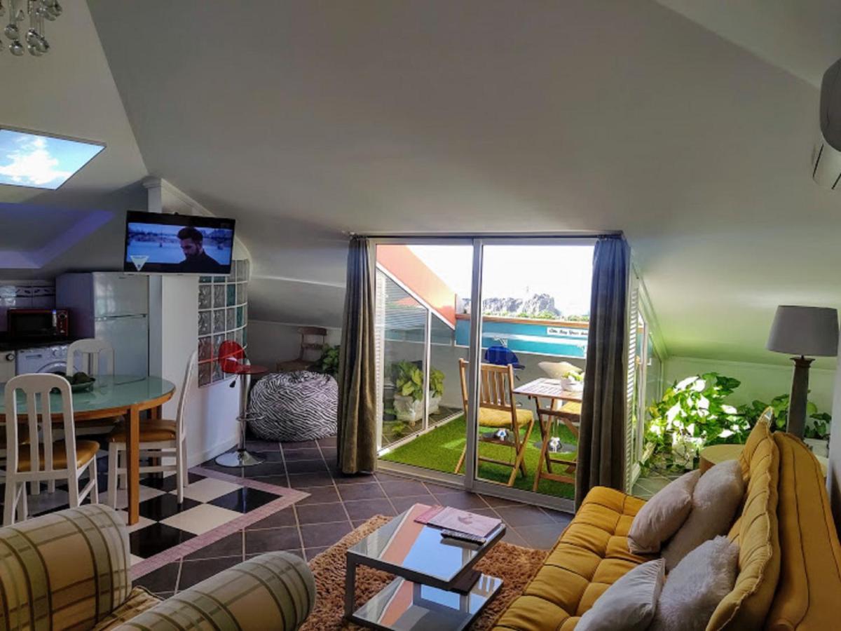 Attic Bay Apartment Camara de Lobos Exterior photo